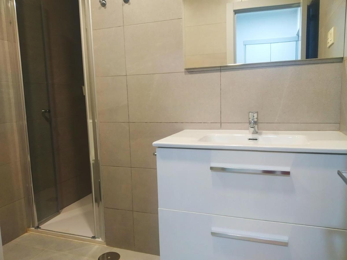 Megano, Apartamento A Estrenar En La Ruta Vinos. Junto A Estanciones. Oviedo Exterior foto