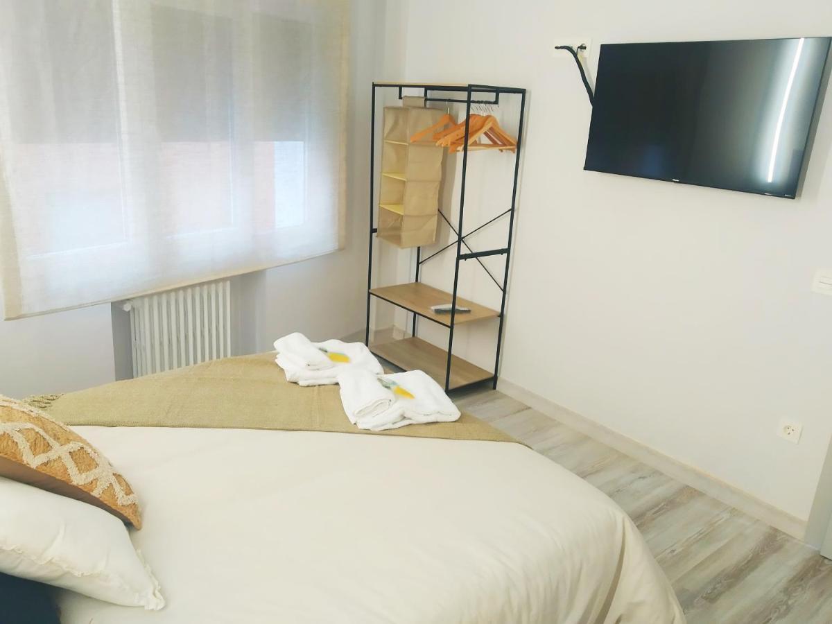 Megano, Apartamento A Estrenar En La Ruta Vinos. Junto A Estanciones. Oviedo Exterior foto