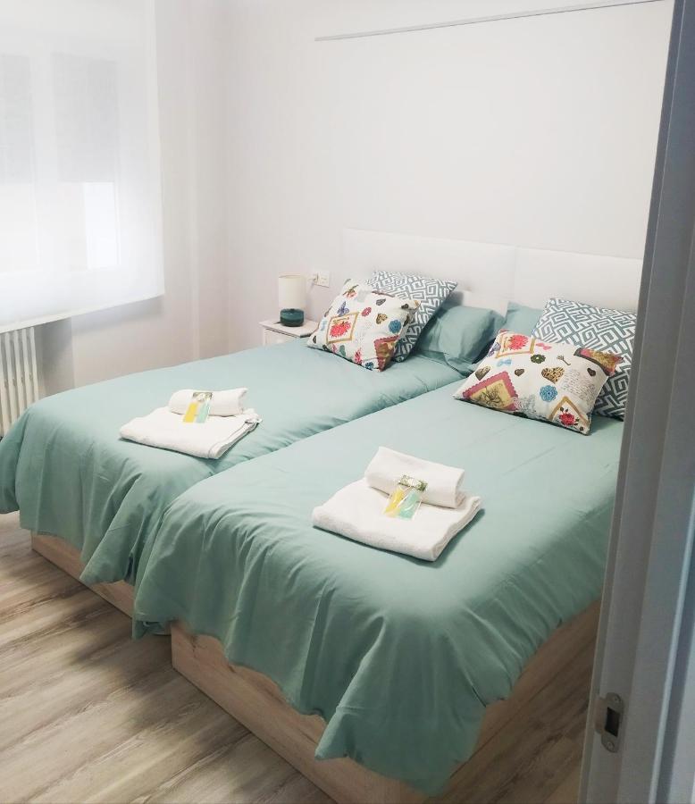 Megano, Apartamento A Estrenar En La Ruta Vinos. Junto A Estanciones. Oviedo Exterior foto